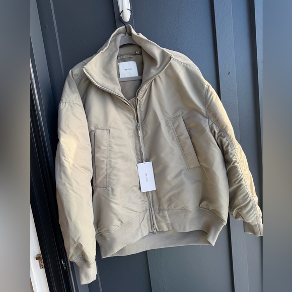 H&M STUDIO COLLECTION PADDED BOMBER JACKET IN LIGHT KHAKI GREEN Sz MEDIUM (NWT) - Picture 12 of 14